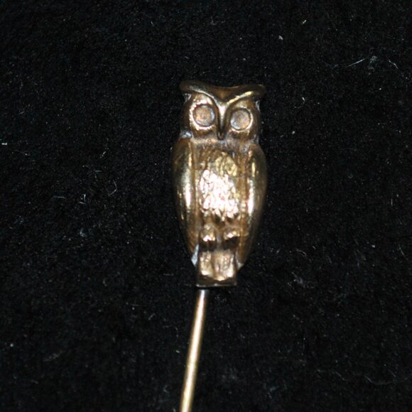 Antique Brass Owl Stick / Tie / Scarf Pin - Picture 1 of 6